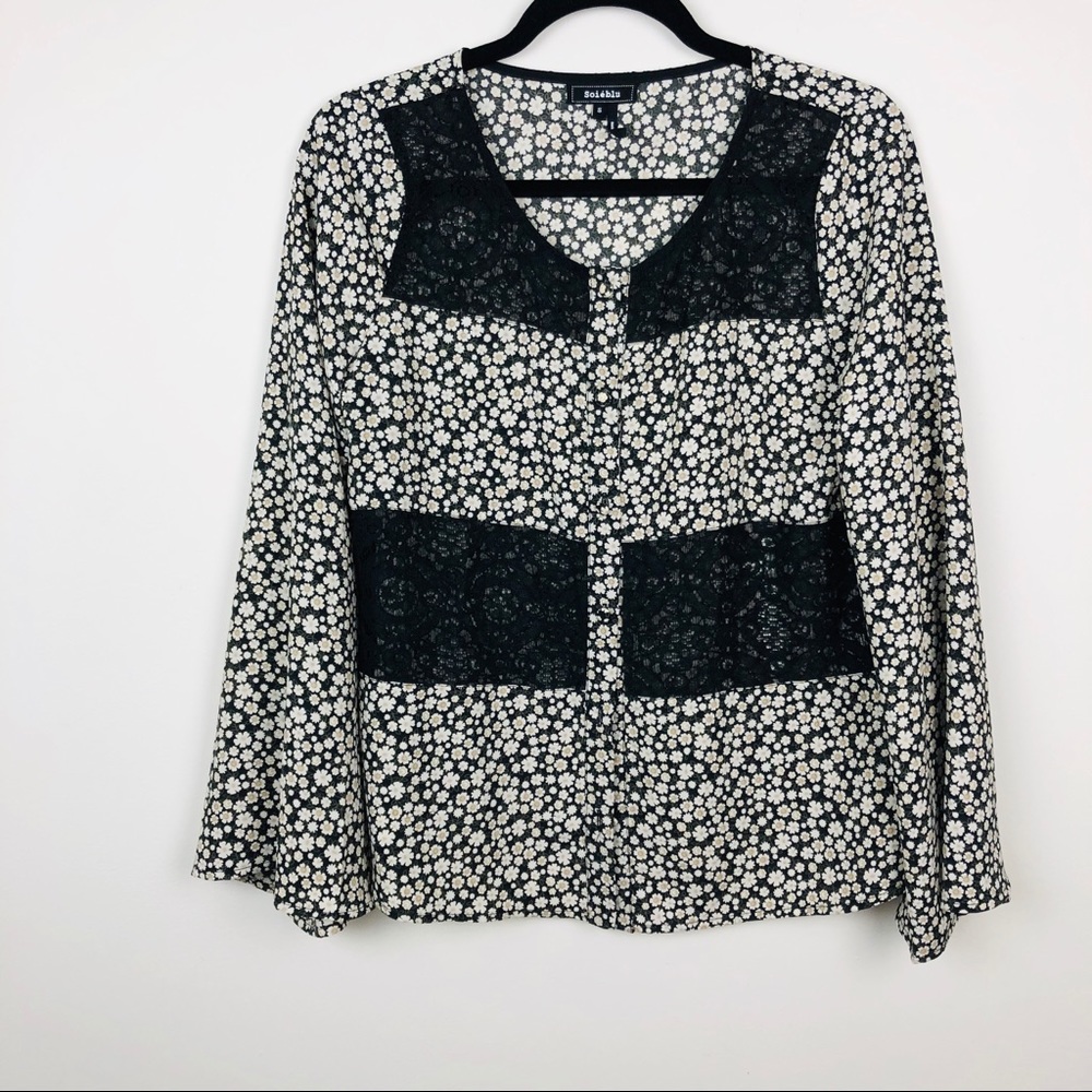 Sold!!! Soieblu Bell Sleeve Blouse - Picture 2 of 7